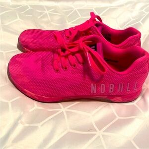 NoBull men’s size 7 trainers. Used.